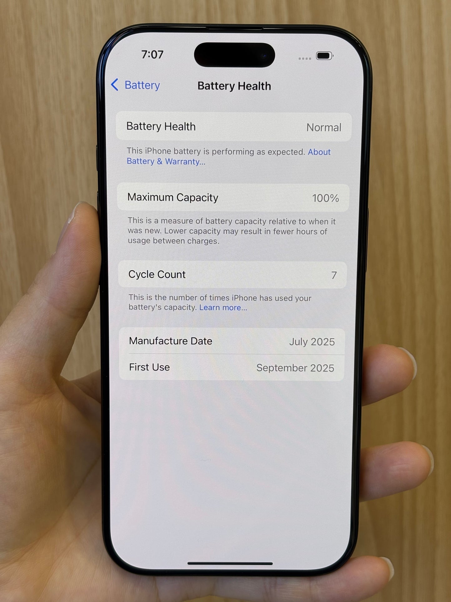 iPhone 16 Pro, 128GB (Grade A) *94736