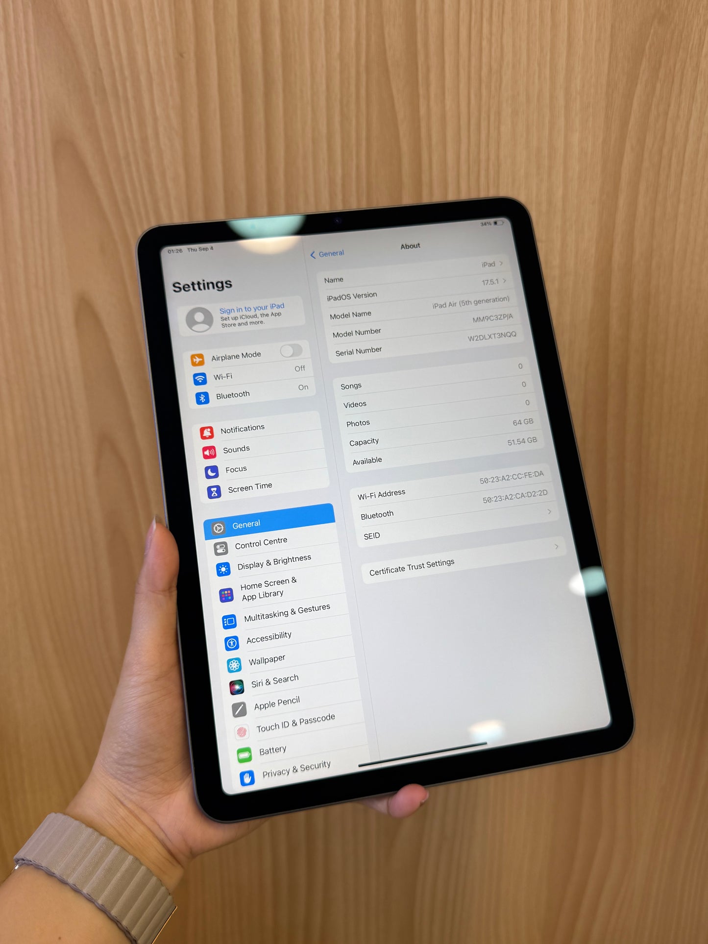 iPad Air 5th Wi-Fi, 64GB *T3NQQ