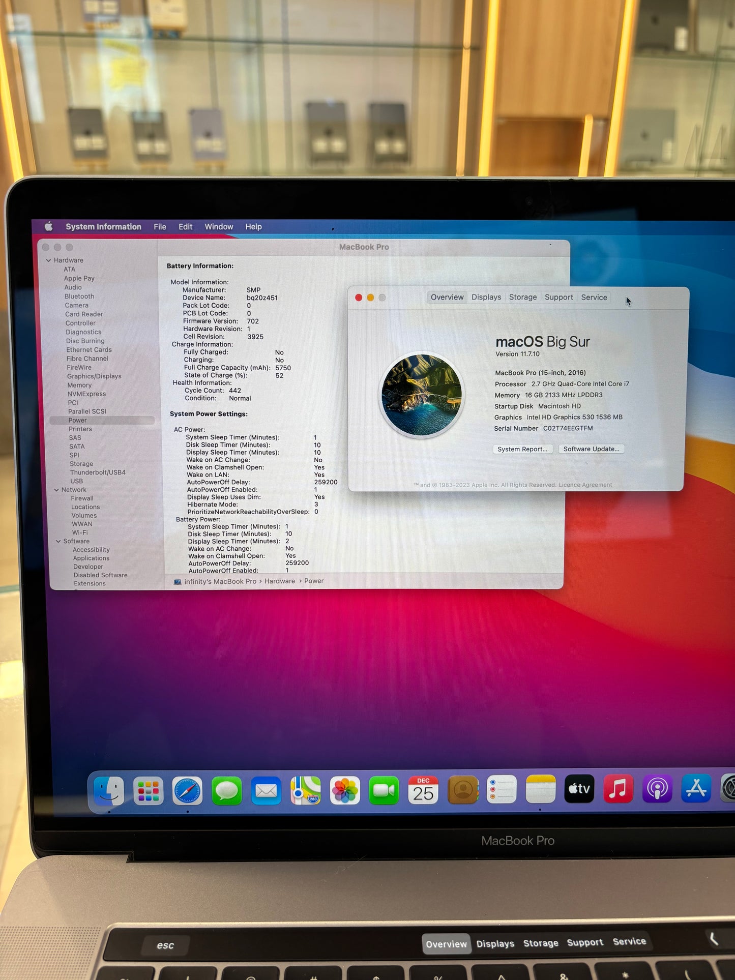 MacBook Pro 15-inch (i7) 2016, 512GB *EGTFM