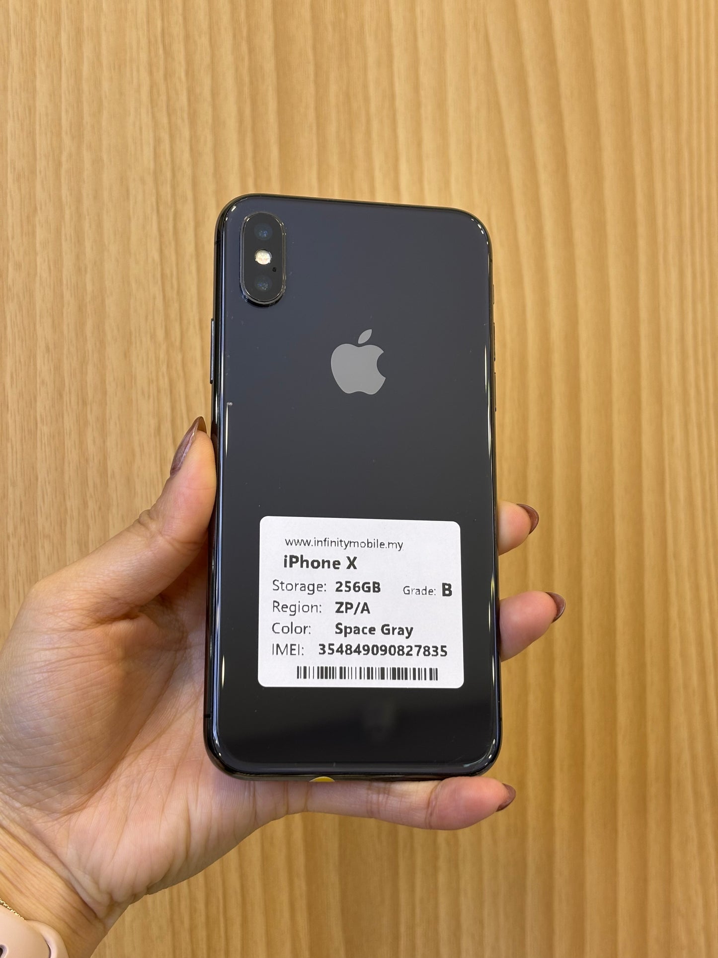 iPhone X, 256GB (Grade B) *27835