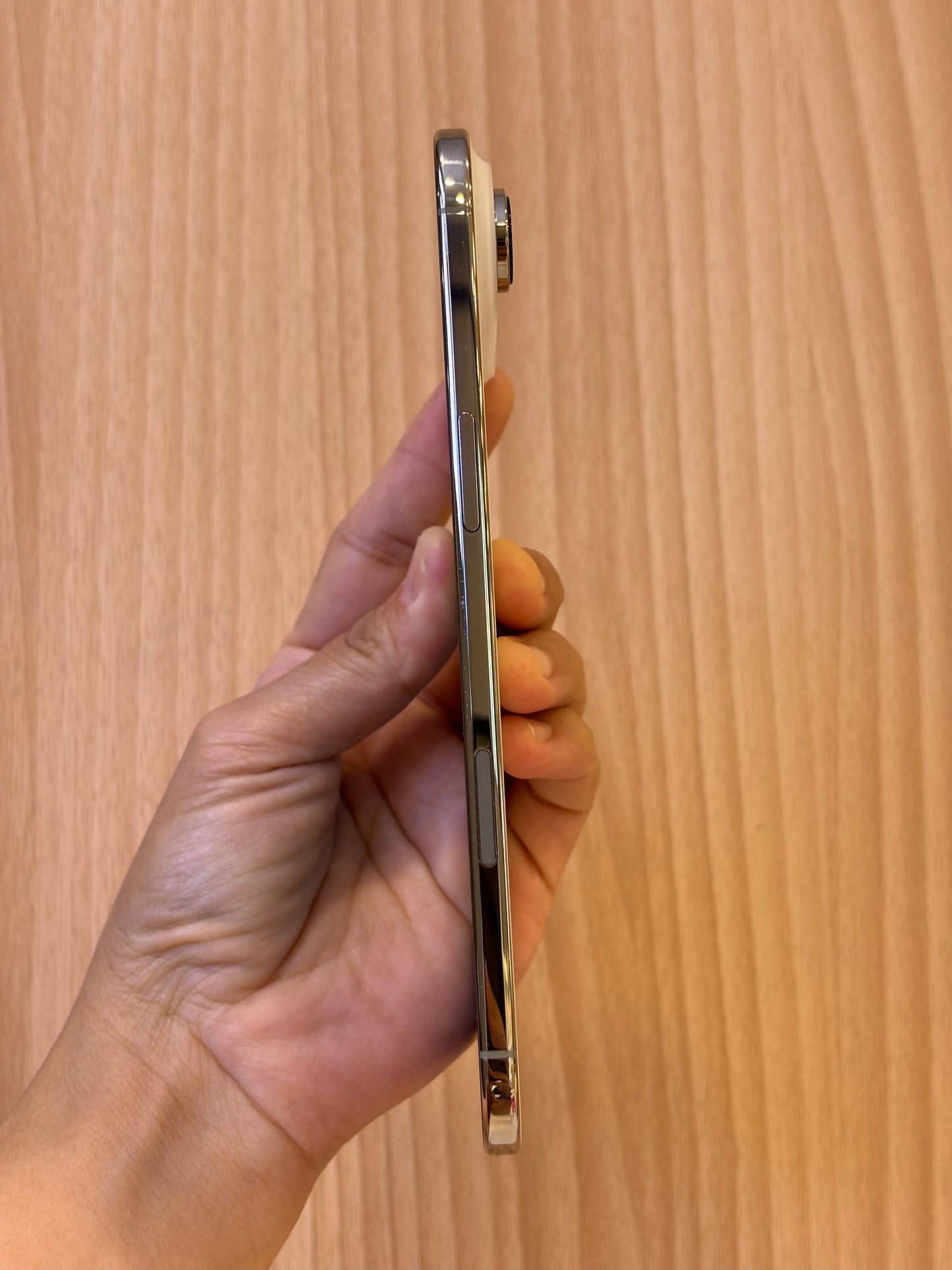 iPhone Air, 256GB (Grade A) *22336