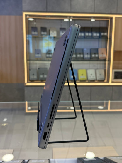 MacBook Pro 14-inch (M1 Max) 2021, 512GB *Y1HWJ