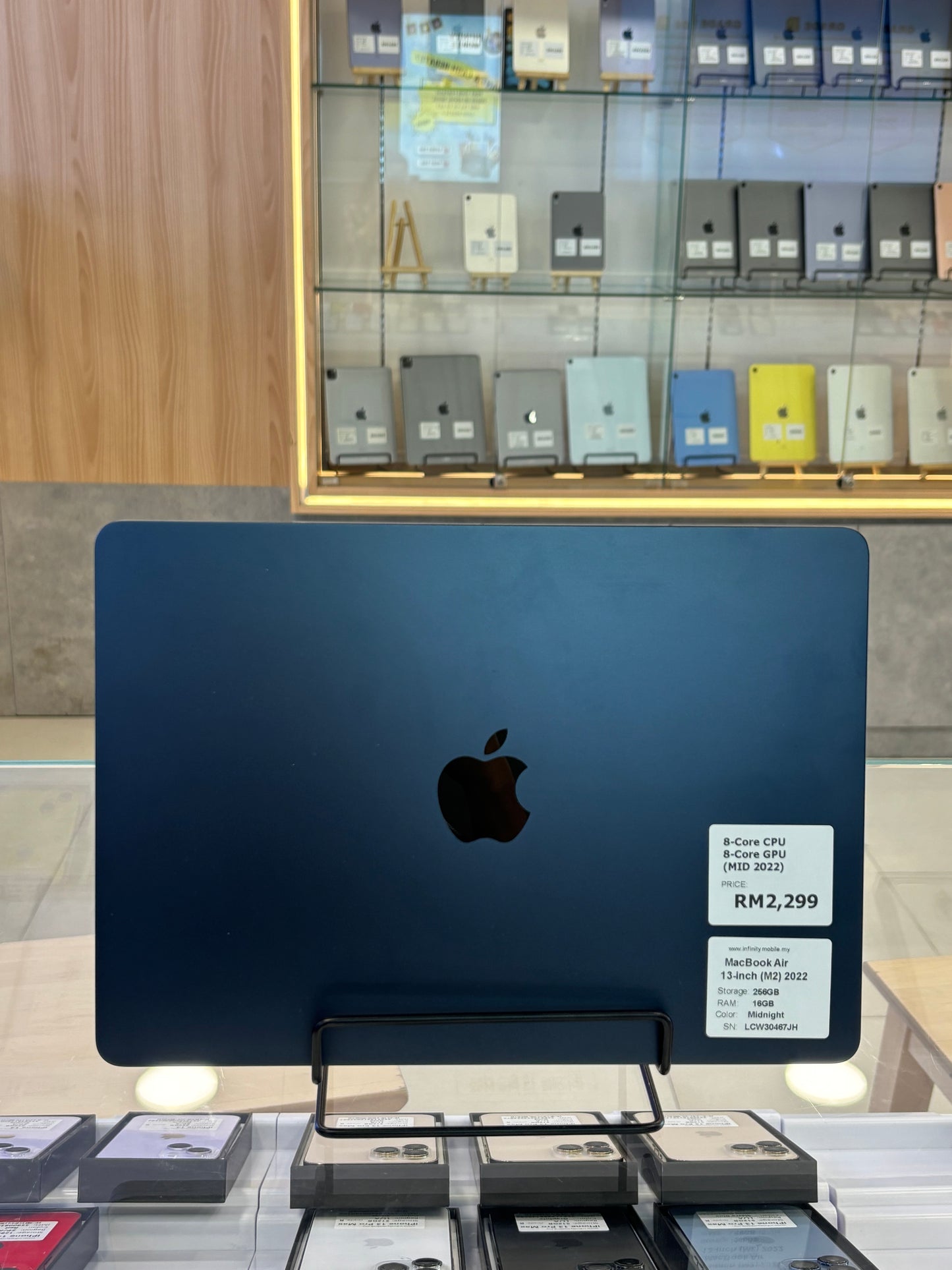 MacBook Air 13-inch (M2) 2022, 256GB *467JH