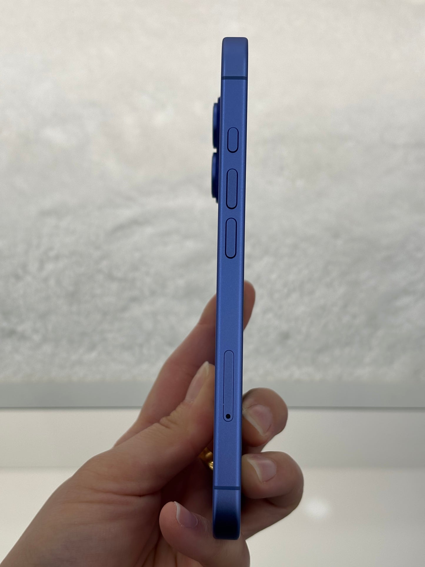 iPhone 16, 128GB (Grade A) *10747