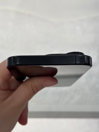 iPhone 16 Pro, 256GB (Grade A) *83445