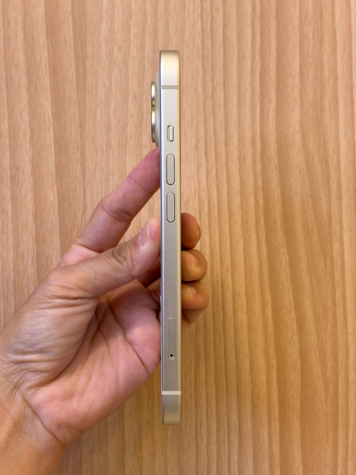iPhone 15, 256GB (Grade A) *57683