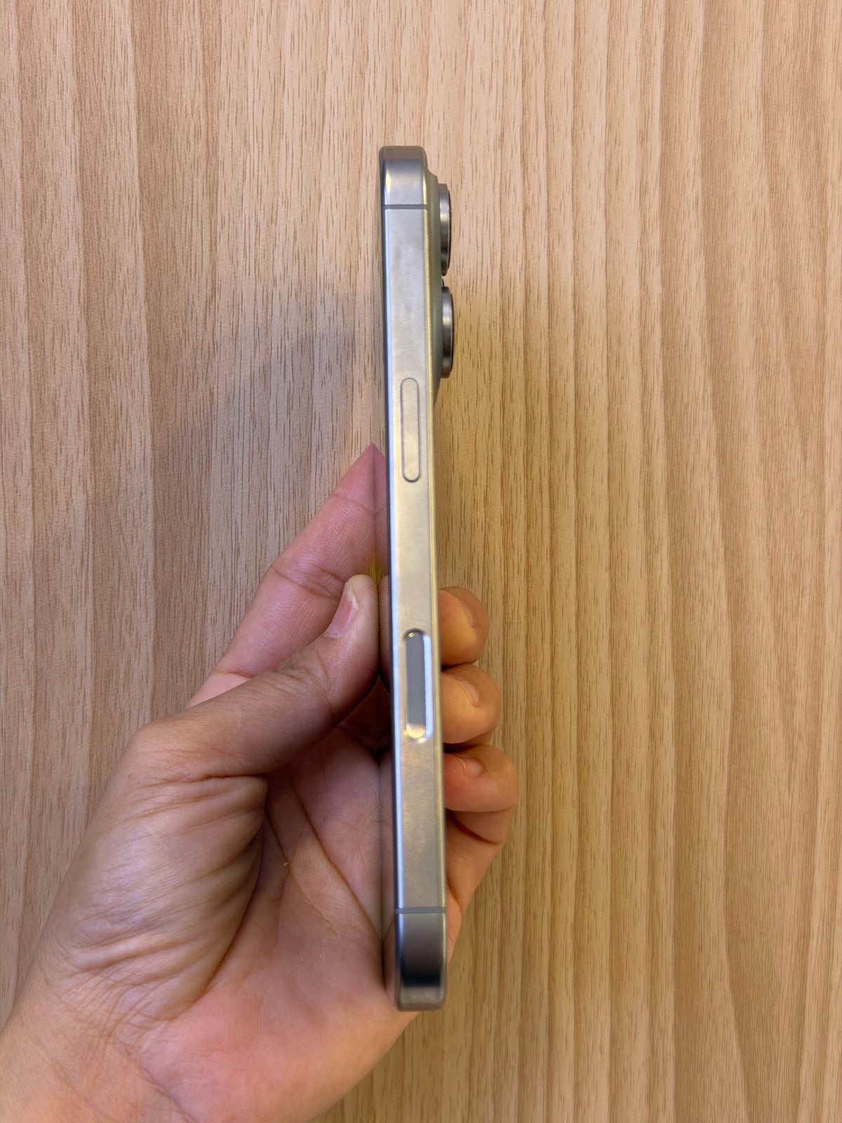 iPhone 16 Pro, 256GB (Grade A) *75208