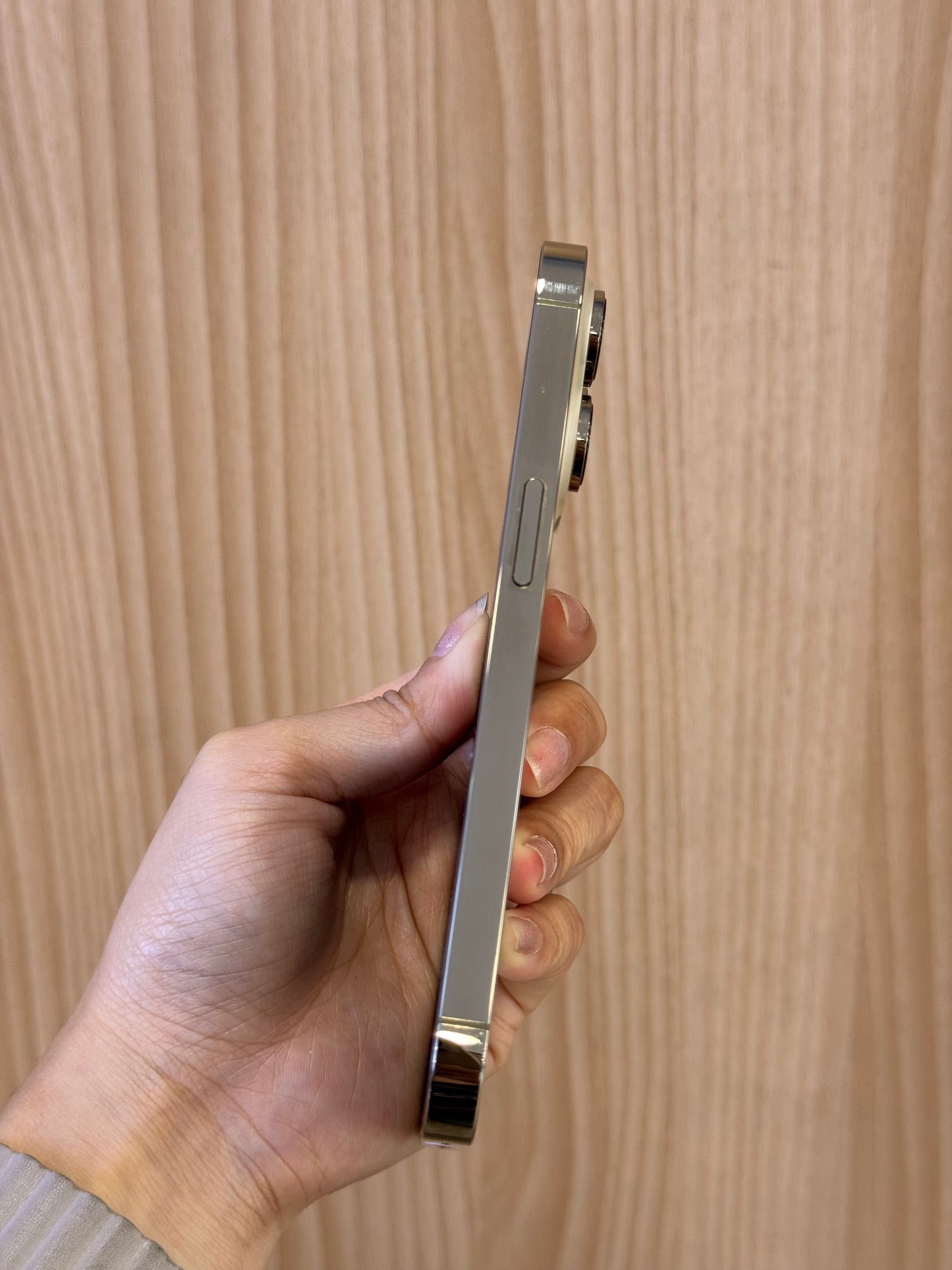 iPhone 14 Pro Gold, 128GB (Grade A) *06558