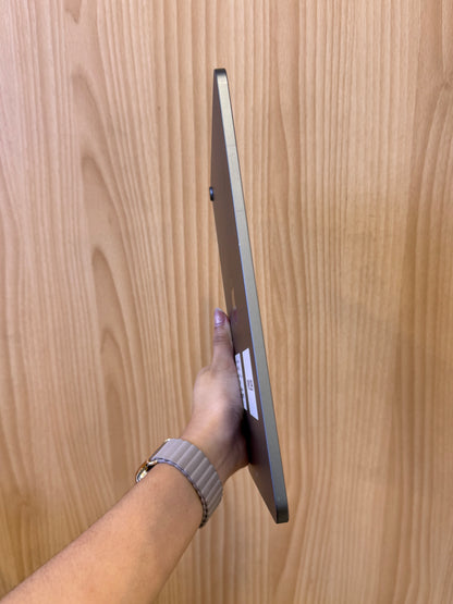 iPad Air 5th Wi-Fi, 64GB *FY7FP