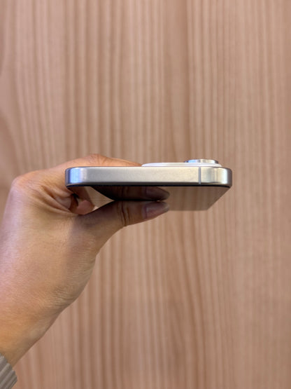 iPhone 15 Pro Max Natural Titanium, 256GB (Grade A) *84433