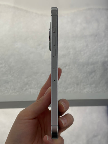 iPhone 16 Pro Max, 256GB (Grade A) *07812