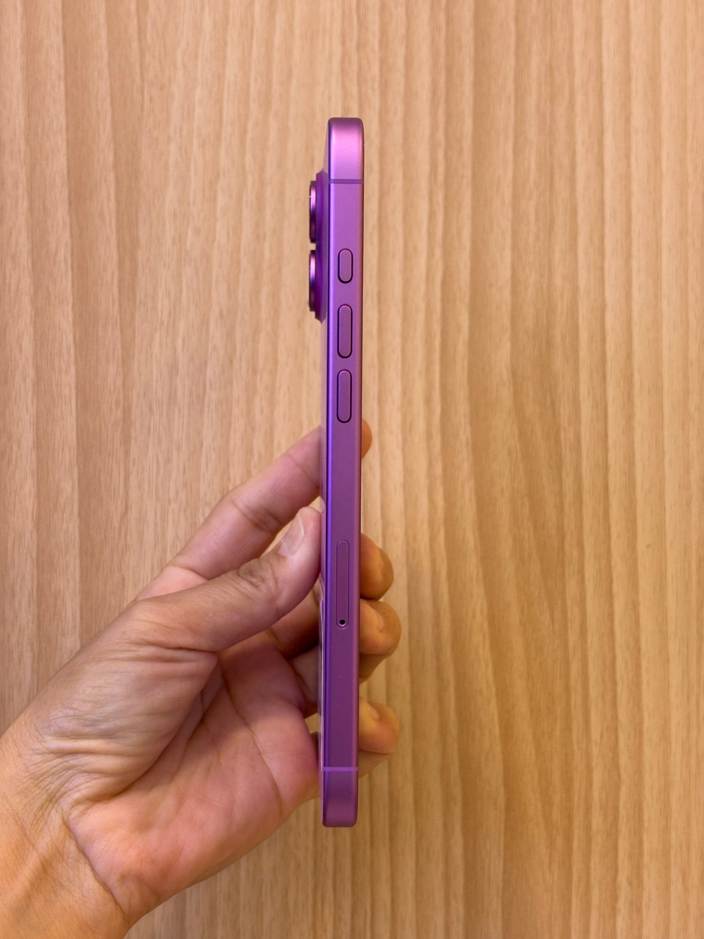 iPhone 16 Plus, 256GB (Grade A) *01220