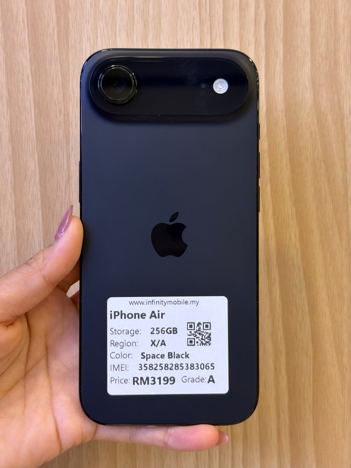 iPhone Air, 256GB (Grade A) *83065