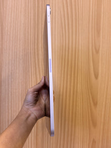 iPad Air 11-inch (M3) Wi-Fi, 128GB (Grade A) *21CFL
