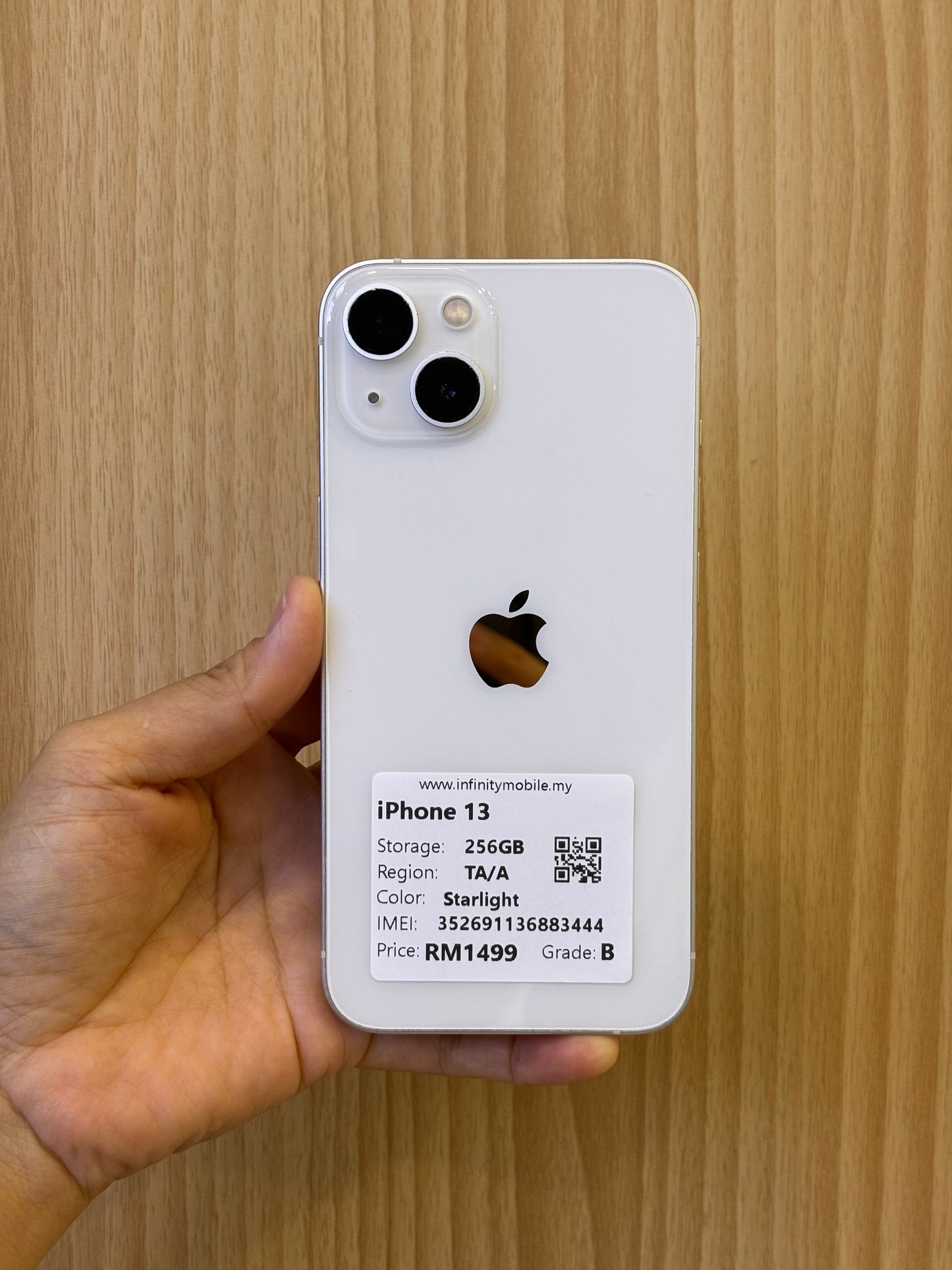 iPhone 13, 256GB (Grade B) *83444