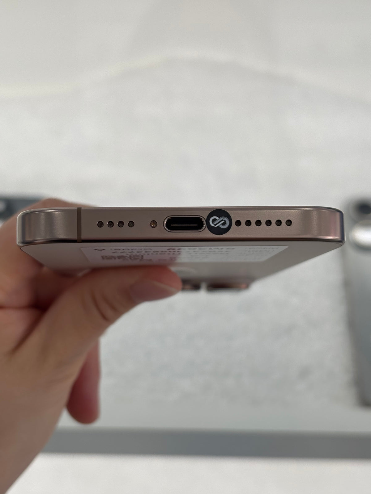 iPhone 16 Pro Max, 256GB (Grade A) *33777