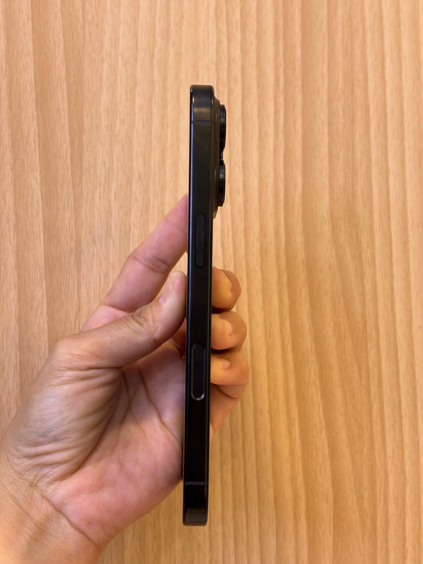 iPhone 16 Pro, 256GB (Grade B) *53605