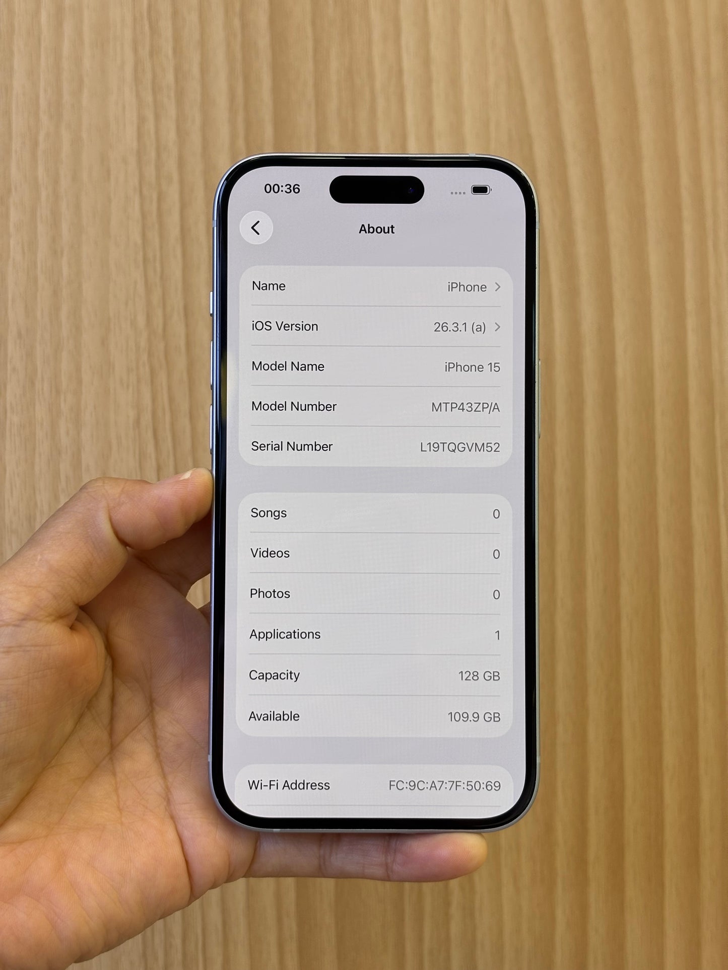 iPhone 15, 128GB (Grade A) *03983