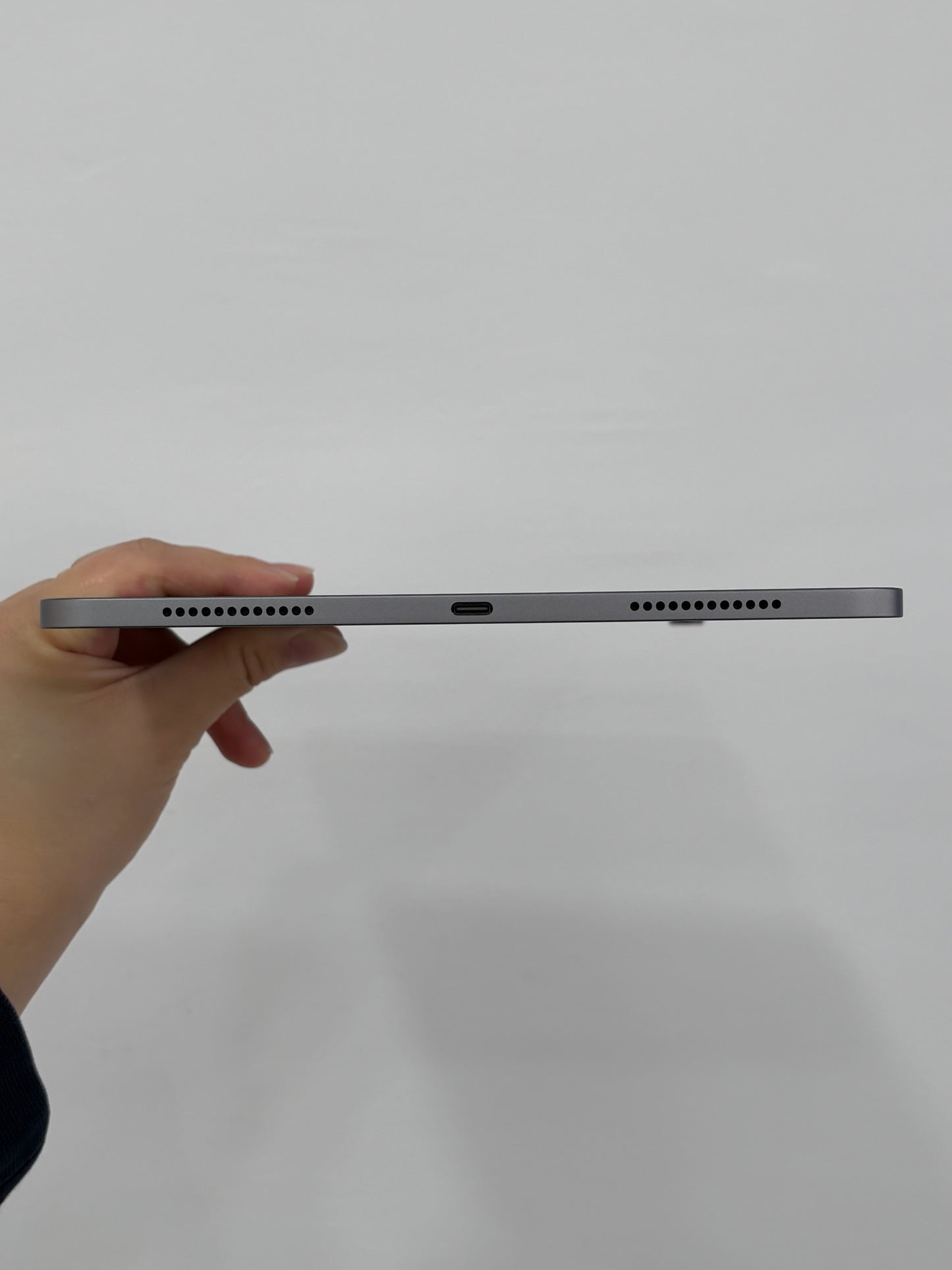 iPad Air 11-inch (M3), 256GB (Grade A) *76L6Q