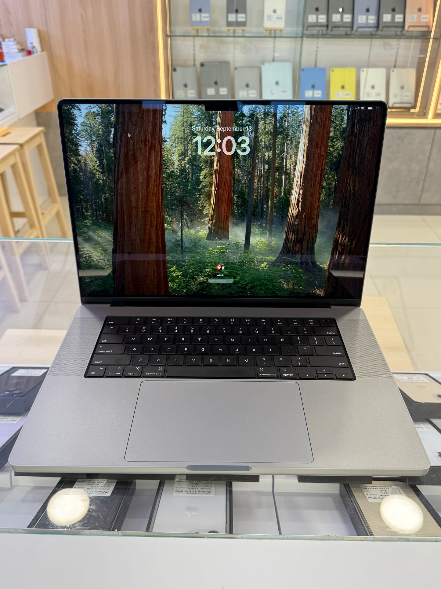MacBook Pro 16-inch (M2 Max) 2023, 2TB *NR7DM
