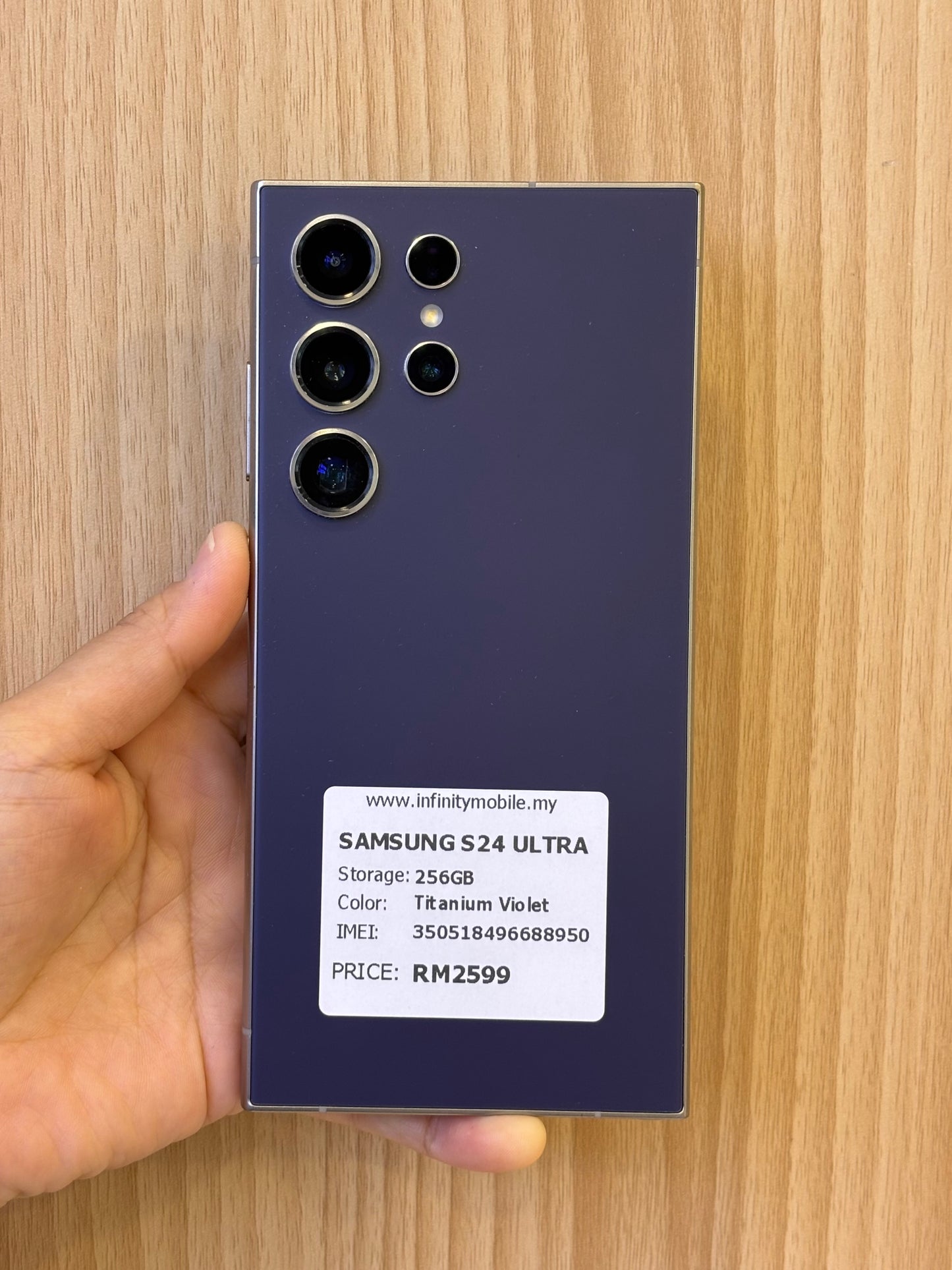 Samsung S24 Ultra, 256GB (Grade A) *88950