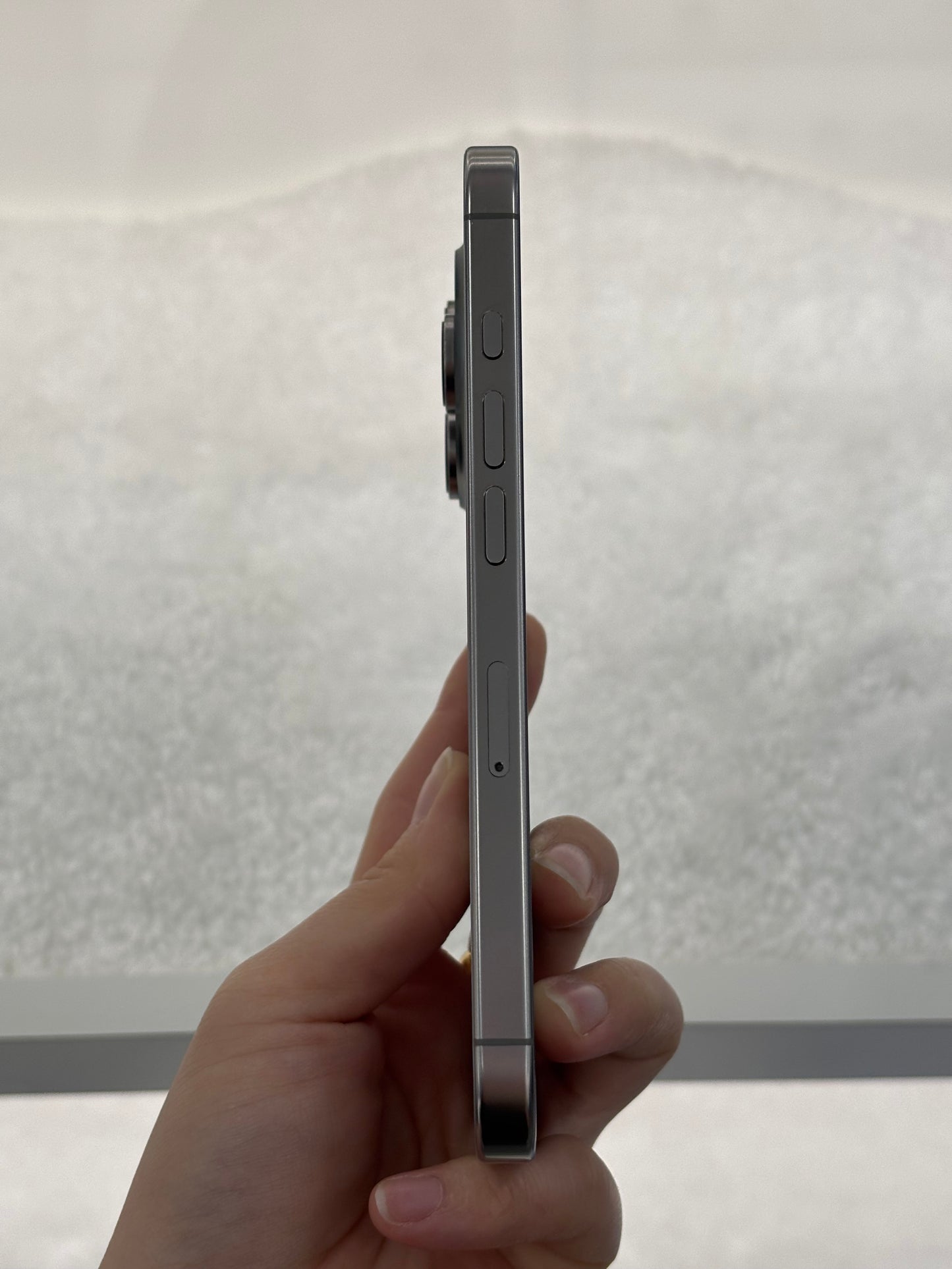 iPhone 16 Pro, 256GB (Grade A) *82091