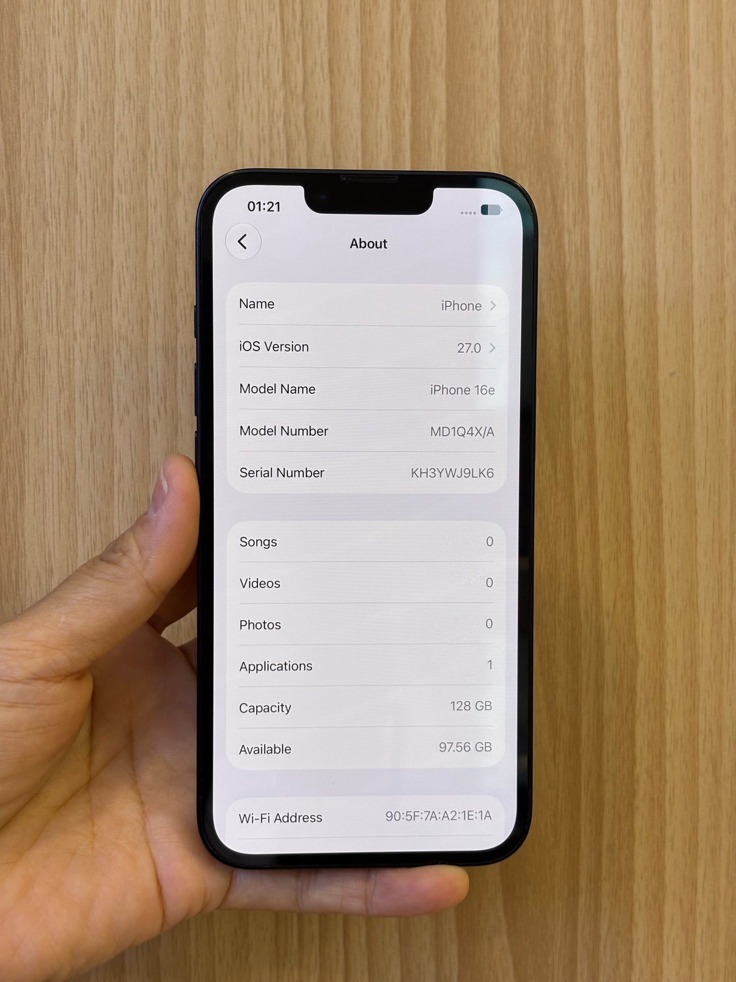 iPhone 16e, 128GB (Grade A) *21639