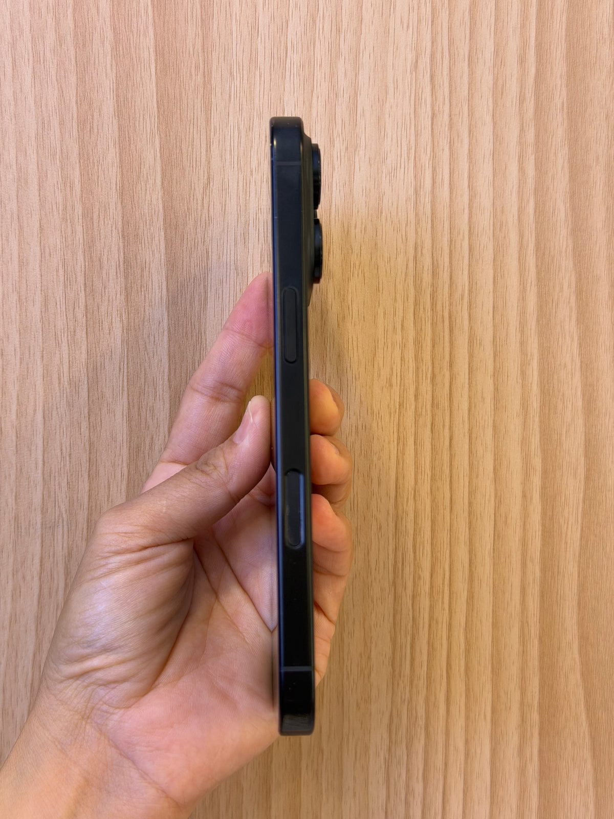 iPhone 16 Pro, 128GB (Grade A) *38738