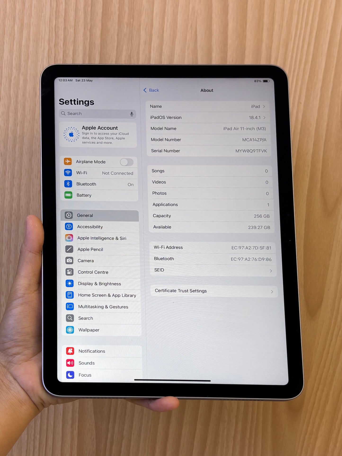 iPad Air 11-inch (M3) Wi-Fi, 256GB (Grade A) *9TFVK