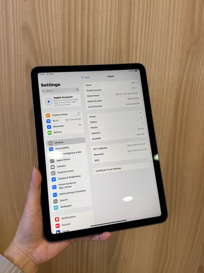 iPad Air 5th Wi-Fi, 64GB *4D2DW