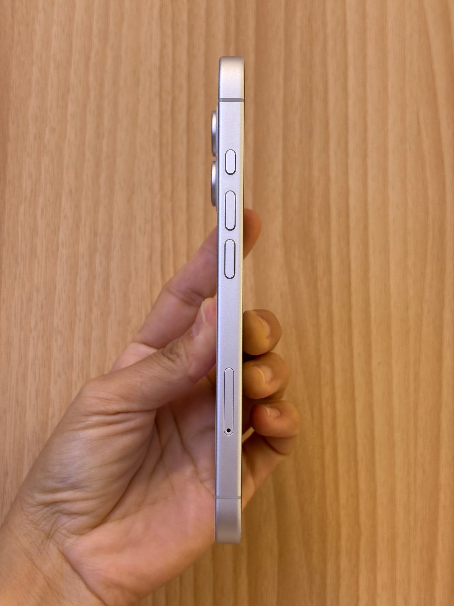 iPhone 16, 128GB (Grade B) *57878