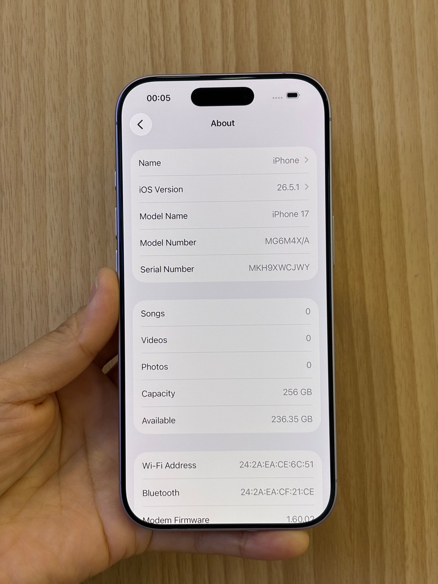 iPhone 17, 256GB (Grade A) *70008