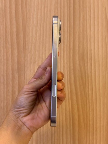 iPhone 16 Pro Max, 256GB (Grade A) *40752