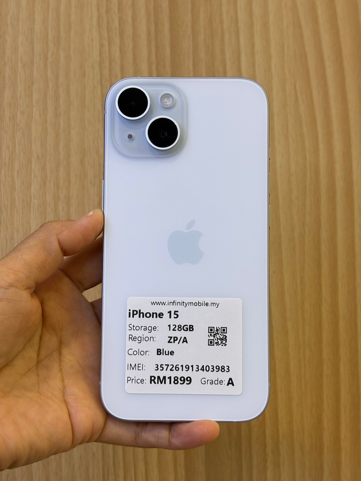 iPhone 15, 128GB (Grade A) *03983