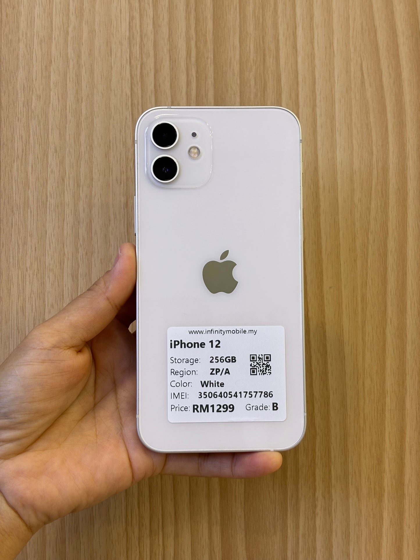 iPhone 12, 256GB (Grade B) *57786