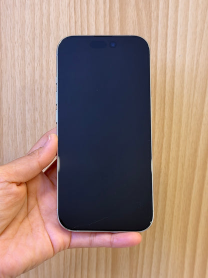 iPhone 16 Pro, 128GB (Grade A) *17097