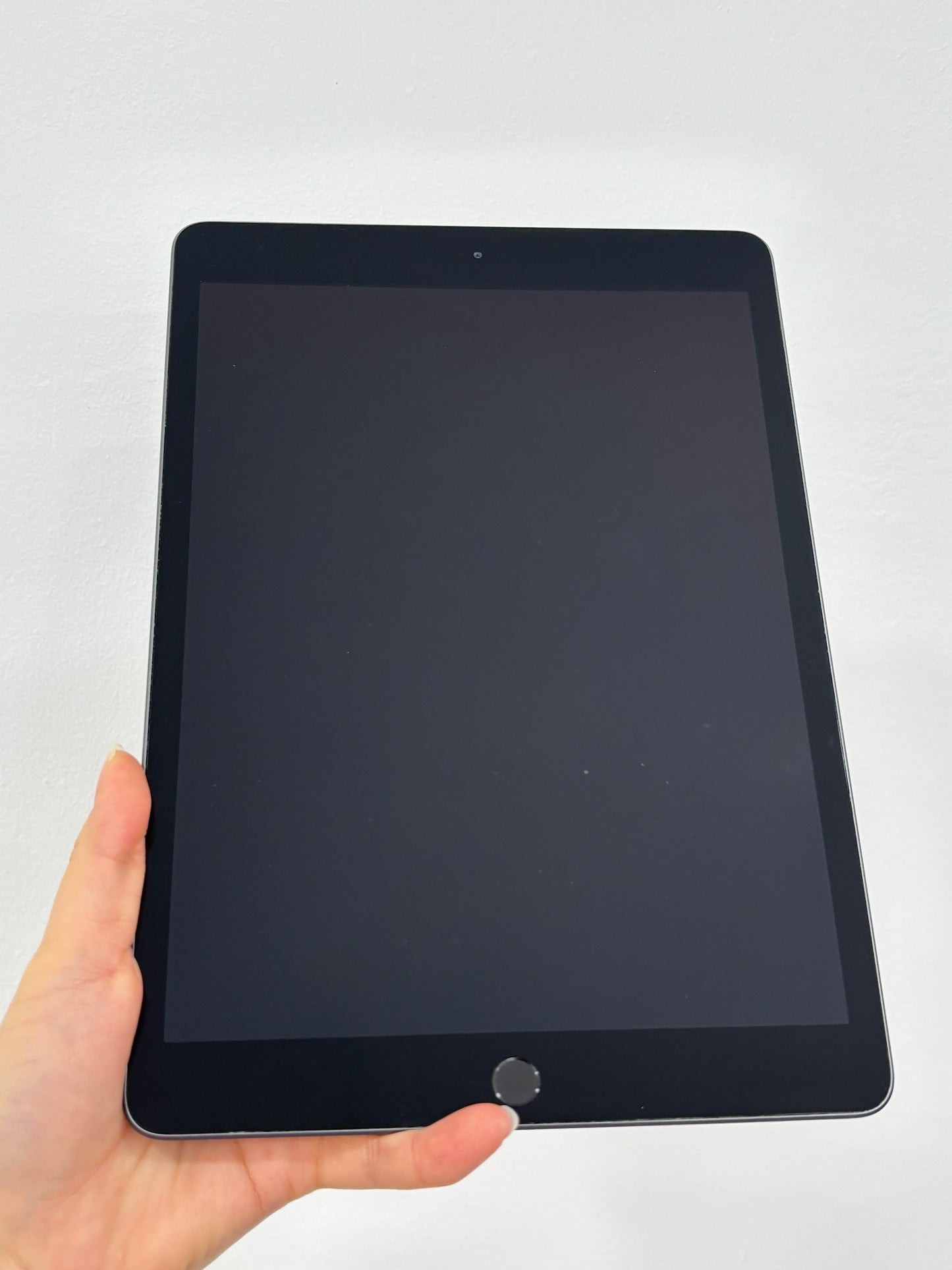 iPad 8 Wi-Fi, 128GB (Grade A) *VQ1GG