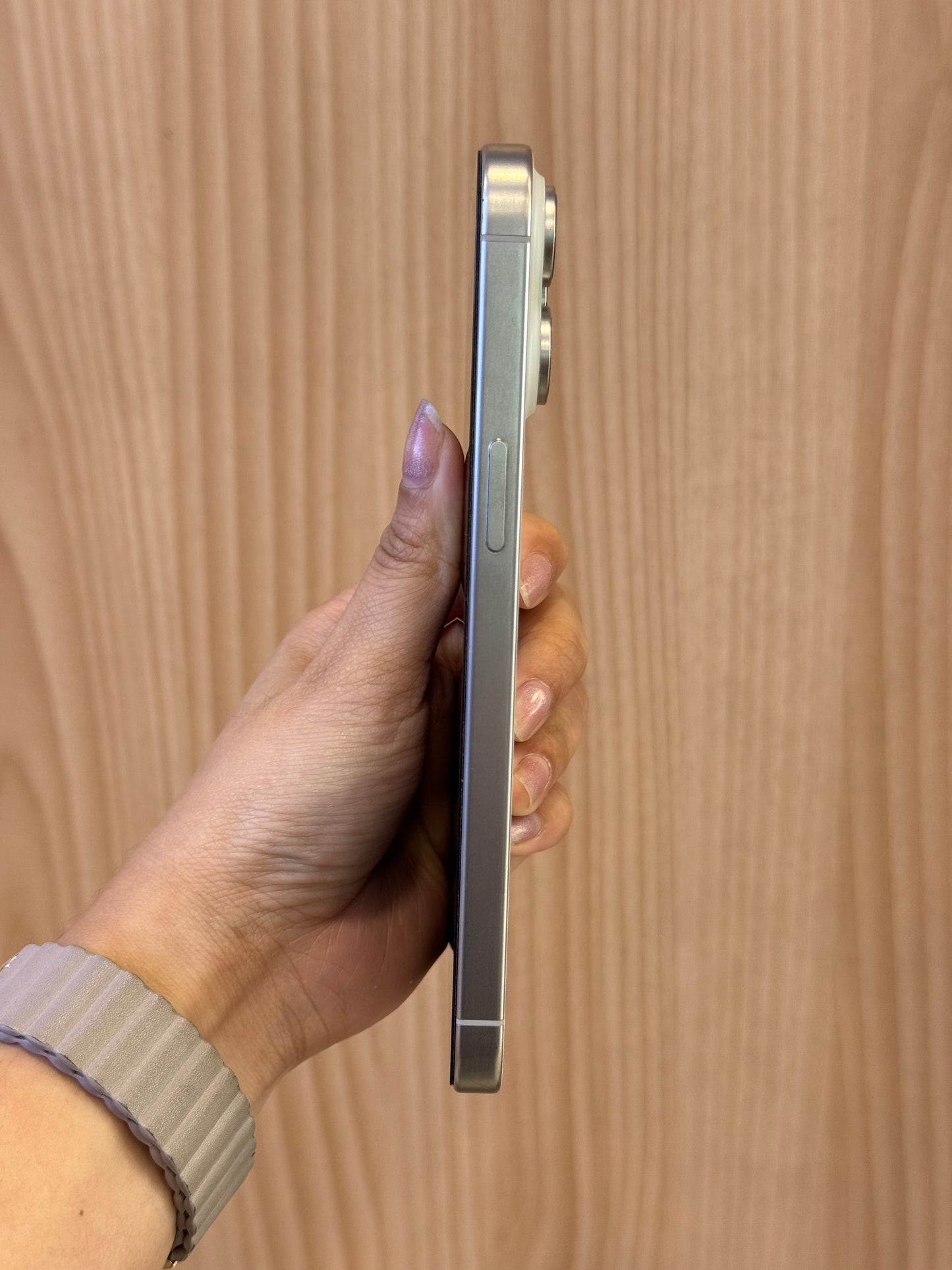 iPhone 15 Pro Max Natural Titanium, 256GB (Grade A) *84433