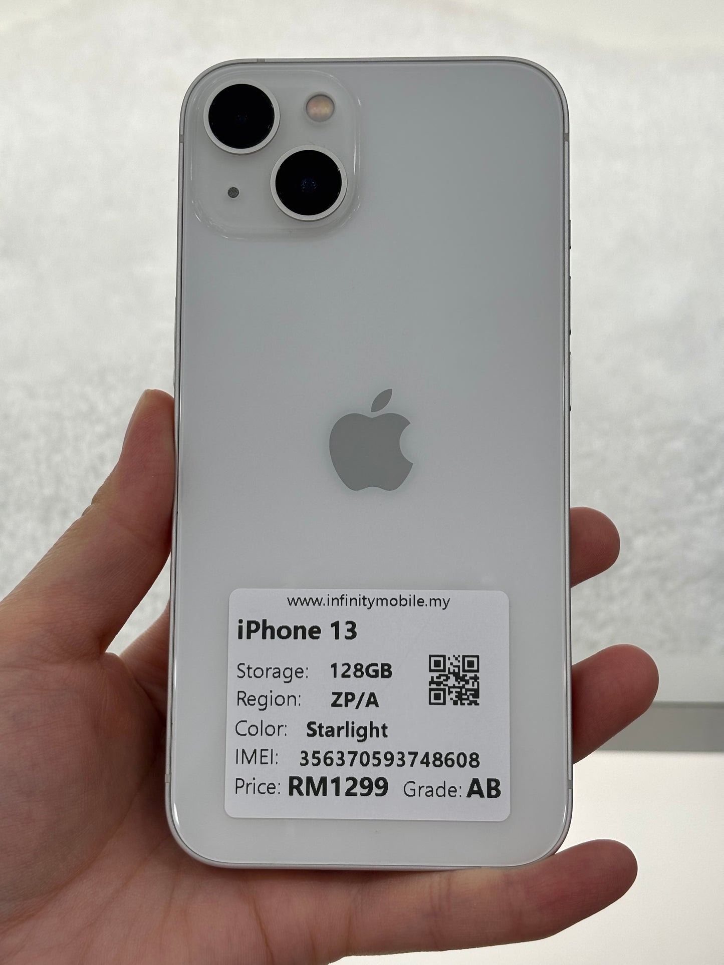 iPhone 13, 128GB (Grade AB) *48608