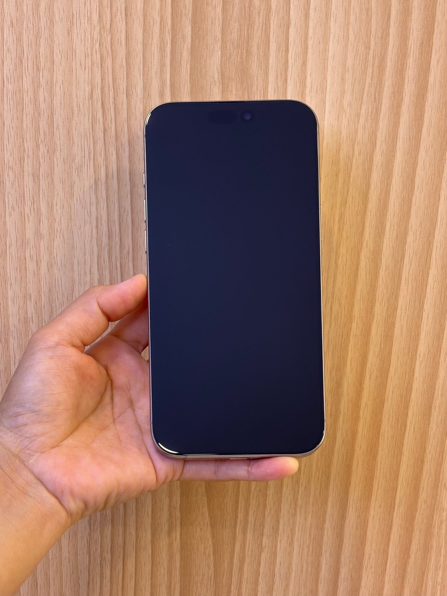 iPhone 16 Pro Max, 256GB (Grade A) *43655