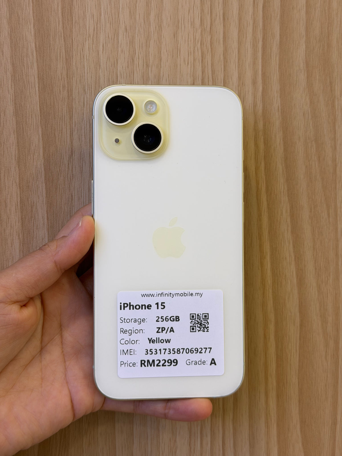 iPhone 15, 256GB (Grade A) *69277
