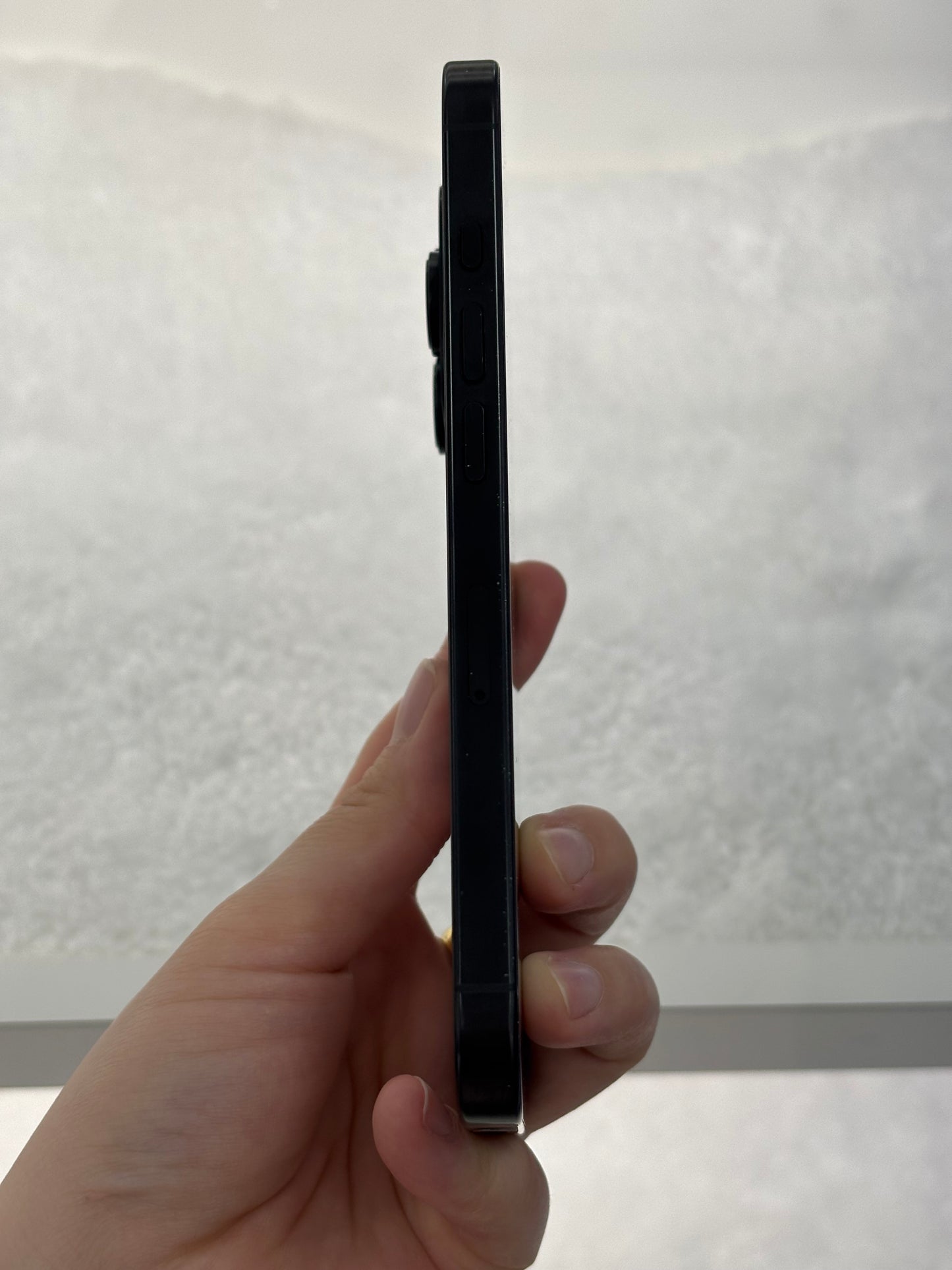 iPhone 16 Pro, 256GB (Grade A) *83445