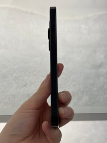 iPhone 16 Pro, 256GB (Grade B) *83445
