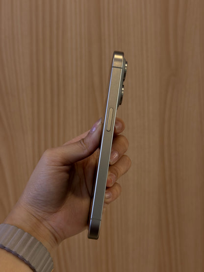 iPhone 15 Pro Natural Titanium, 512GB (Grade A) *38122