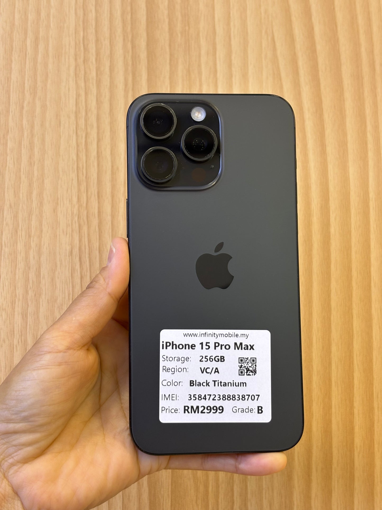 iPhone 15 Pro Max, 256GB (Grade B) * 38707