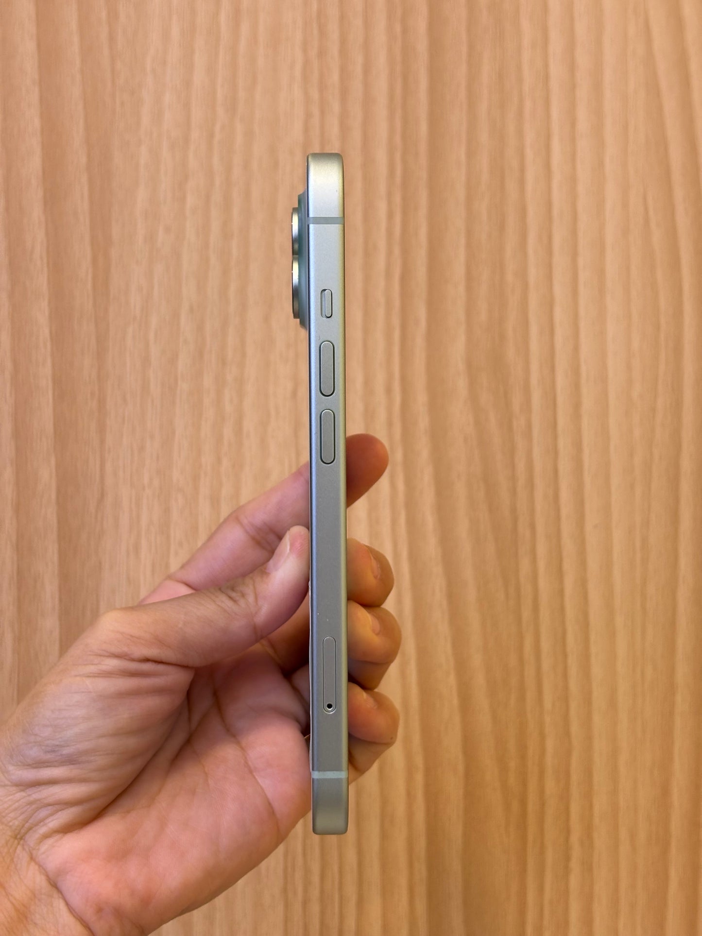 iPhone 15, 256GB (Grade B) *75134