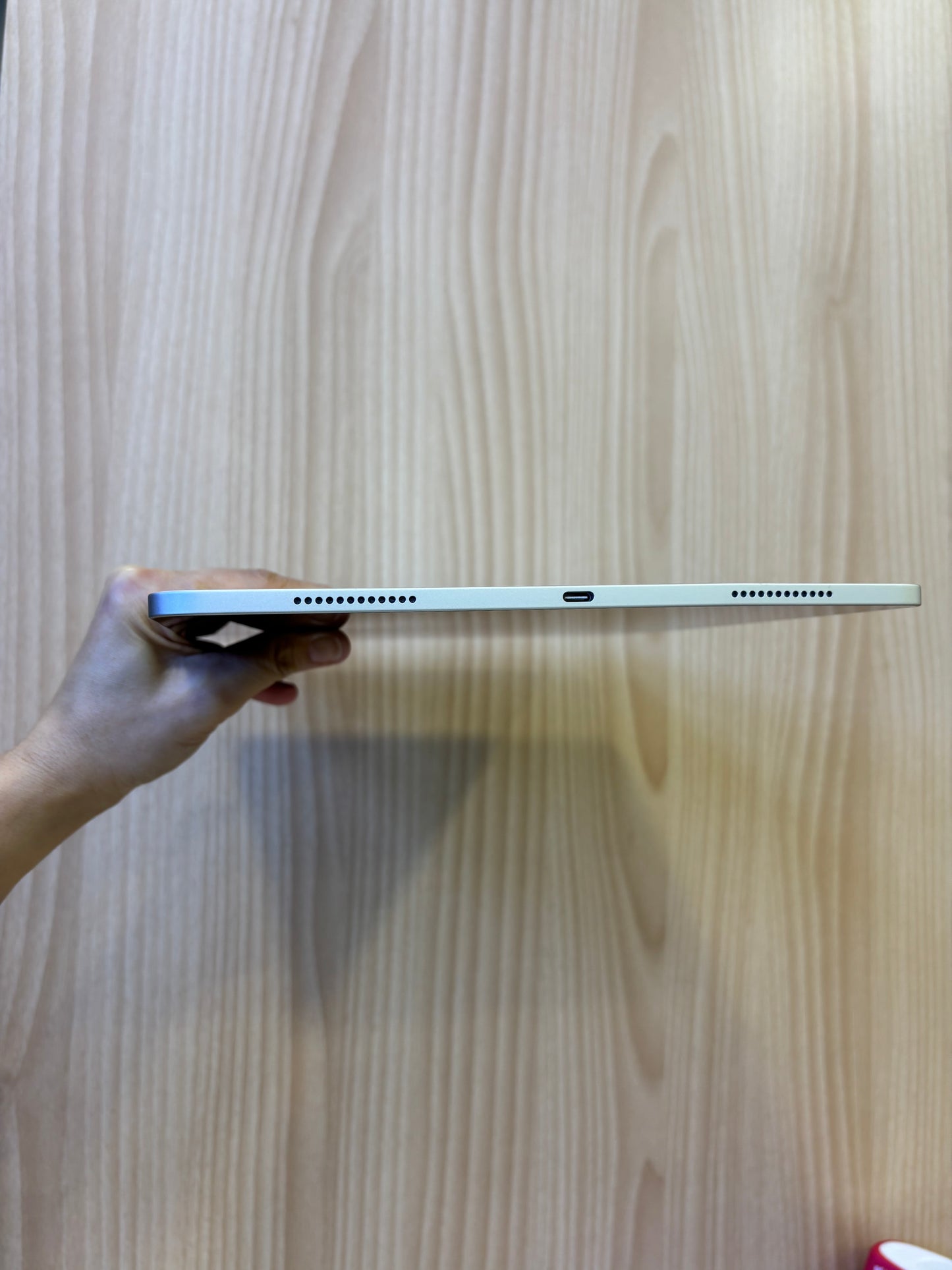 iPad Air 13-inch (M2) Wi-Fi, 128GB (Grade A) *CD93G