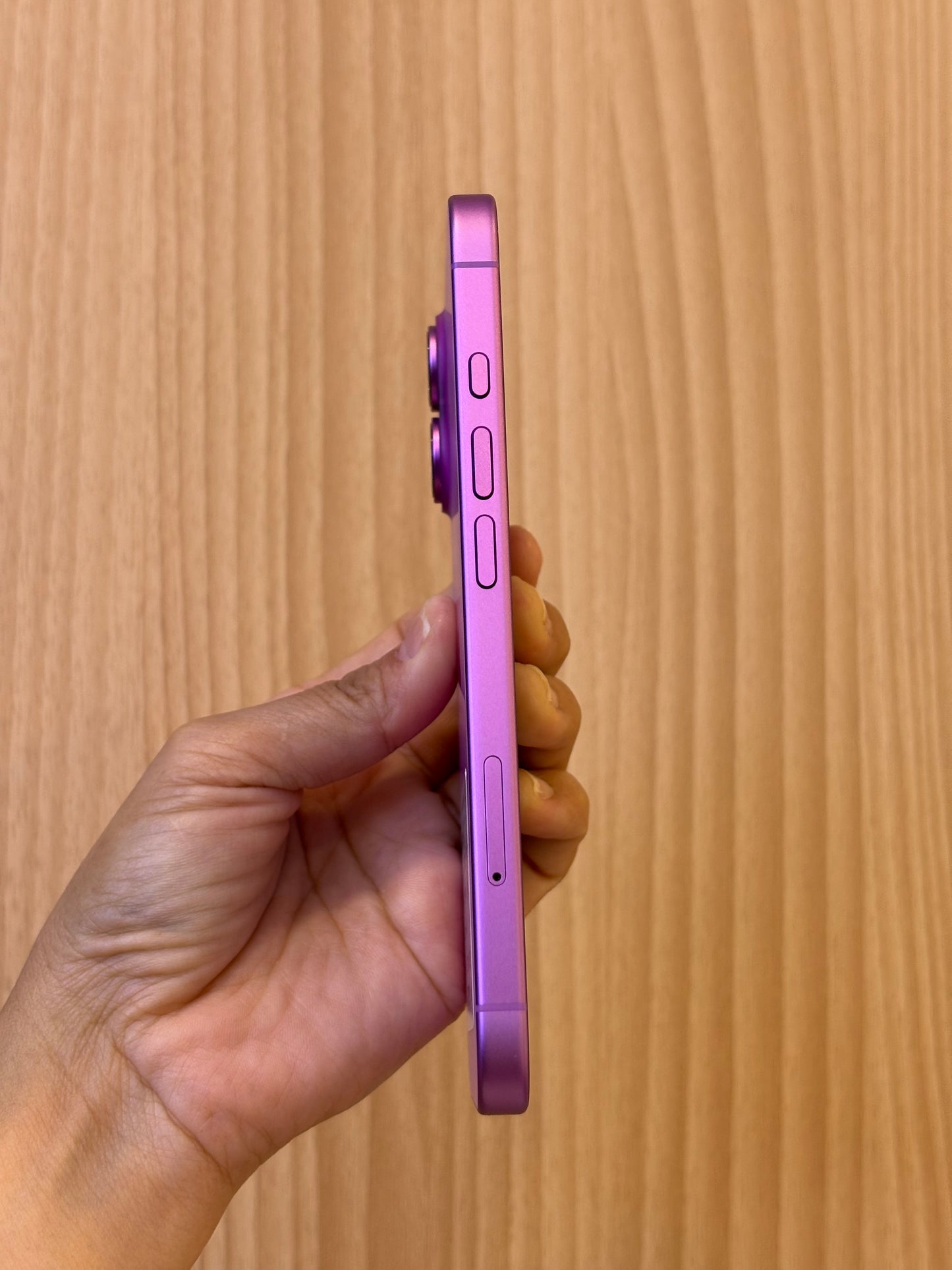 iPhone 16, 256GB (Grade A) *13661
