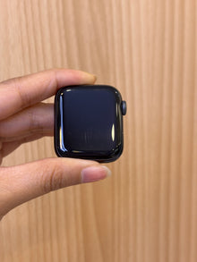 Apple Watch Series 6 (40MM) GPS, (Grade C) *AQ1RQ