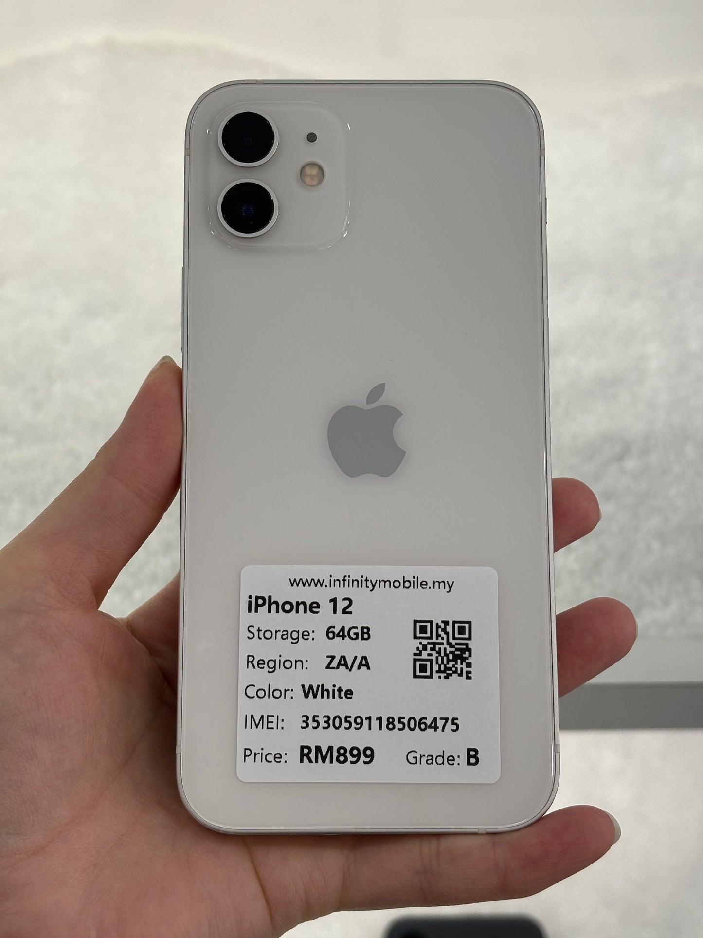 iPhone 12, 64GB (Grade B) *06475